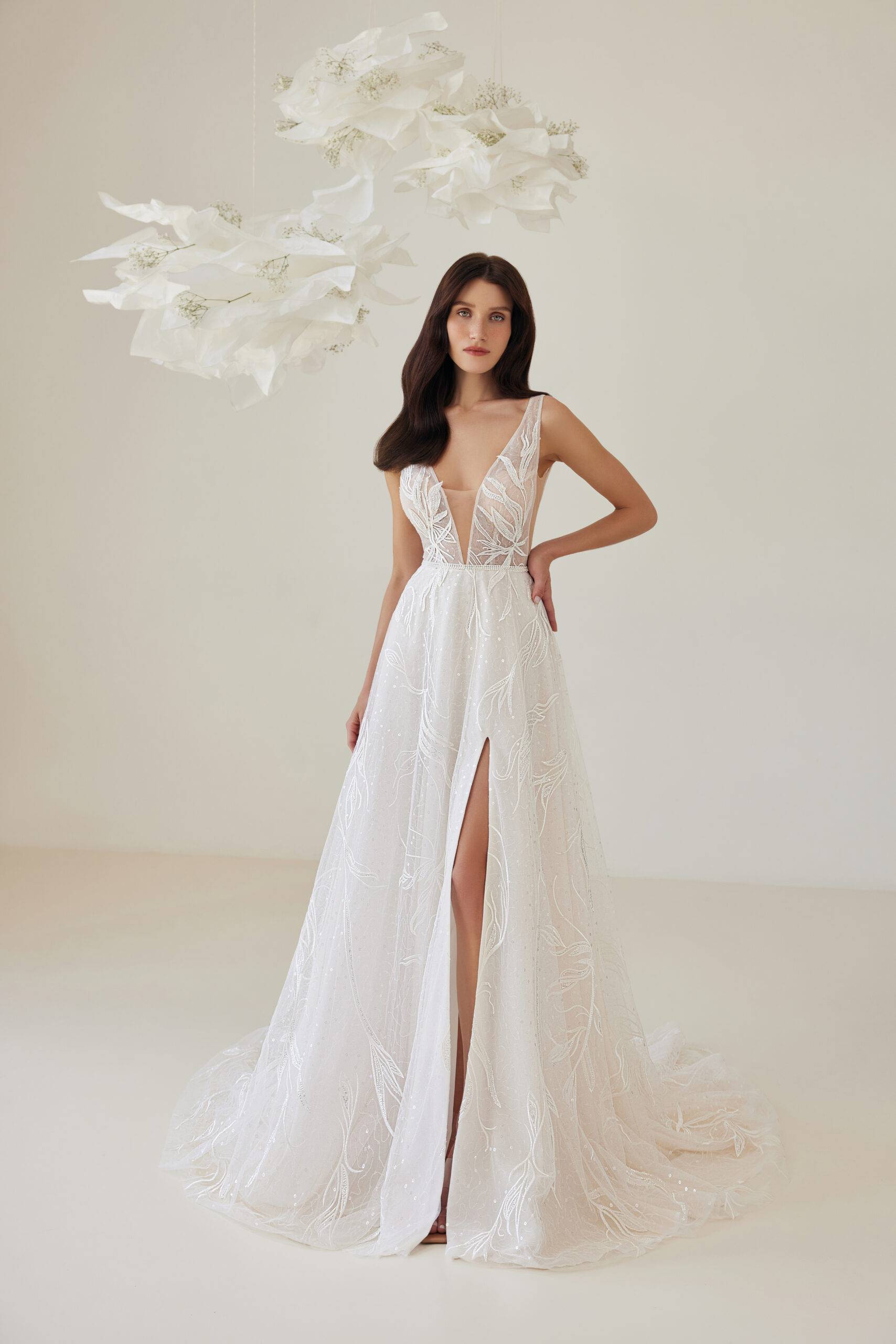 Svatební šaty CROWN 2016