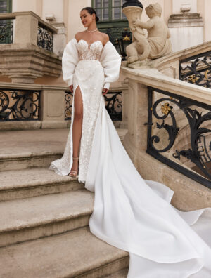 svatební šaty Praha model 3429 CROWN Wedding Salon